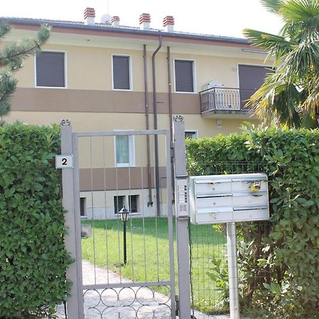 Apartment In Lazise/Gardasee 21949 Bagian luar foto
