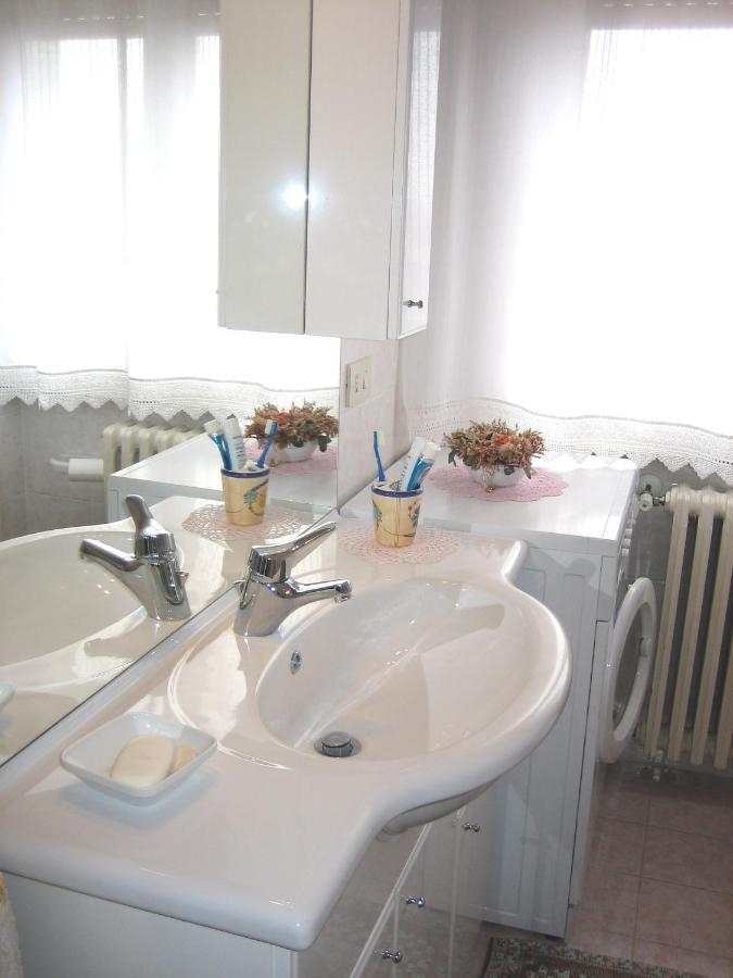 Apartment In Lazise/Gardasee 21949 Bagian luar foto